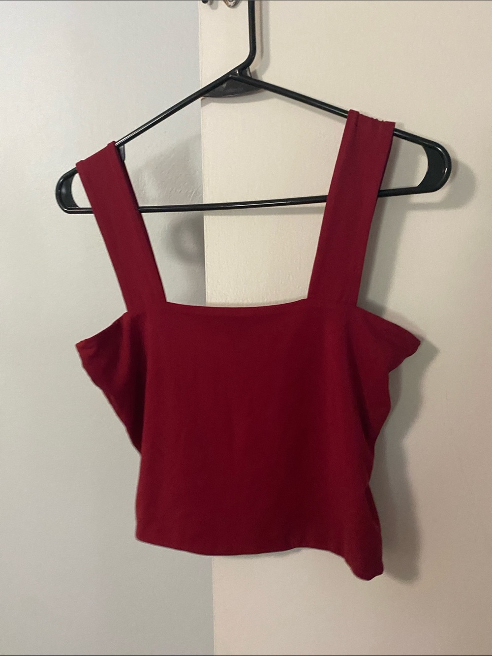 Women's Square Neck Crop Tank Top - Red
